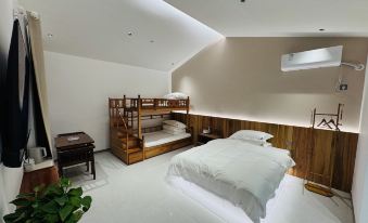 Qinglinwan Homestay