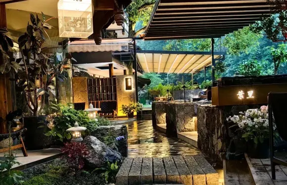 青城山丨味水記憶丨臨河親水·温泉私湯在地美食體驗民宿