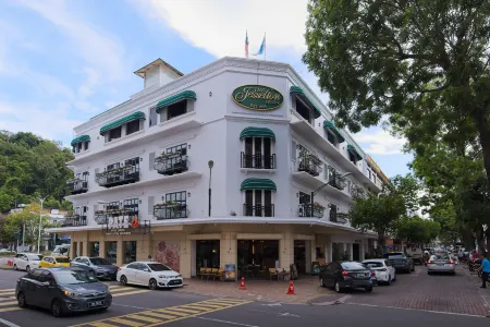 The Jesselton Hotel Отели рядом с достопримечательностью «Герл Гидс Ассосиэйшен»