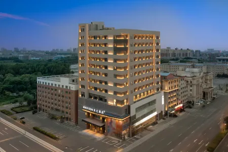Meilun Hotel,Mo tian huo li cheng,Linhe Street,Changchun Отели рядом с достопримечательностью «Branch of Changchun Institute of Technology»