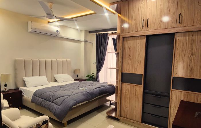 Airport Transit Lodge