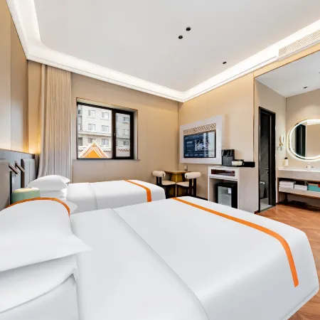 Zhaomu Qingcheng Hotel (Dazhao Temple Scenic Area Branch)