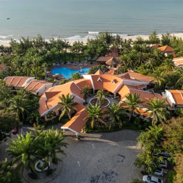 Phú Hải Beach Resort & Spa Phan Thiet Các khách sạn gần Tháp Chăm Po Sah Inư