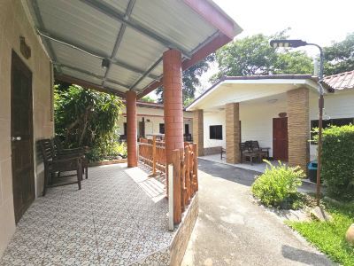 Samet Bell House