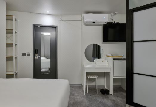 하프레스트 호스텔 종로 인사