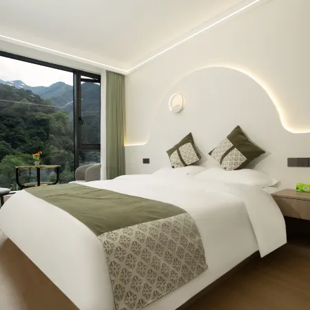 Sanqingshan Yunlushanqu Homestay (Sanqingshan Gangshou Cableway)