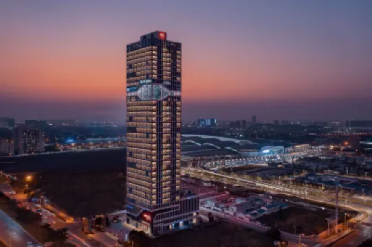 Radisson RED Guang Zhou South Railway Station Hotel in zona Changlong Birds Park