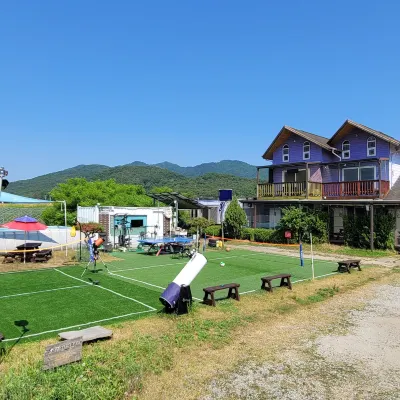 JunLivePension Hotels near Ganghwado