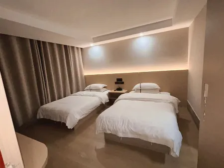 Fengyang Xiuse Boutique Theme Hotel Отели рядом с достопримечательностью «Anhui Science & Technology University (Donghua Road)»