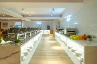 Moonsset INN Taitung-Tiehua Xiutai Branch Hotels near Taidong Tourism Night Market
