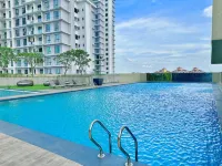 Paradigm Residence Johor Bahru by Stayrene - Rooftop Pools