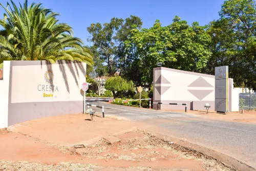 Cresta Bosele Hotel - 3-Star