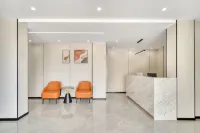 Yizhong Hotel (Hangzhou Hubin Intime in77) - Parkplatz