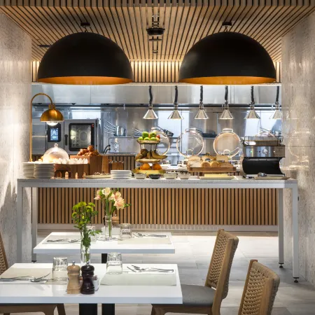 Holiday Inn Melbourne Bourke Street Mall by IHG