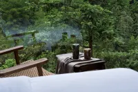 見己悅山民宿（西江千戶苗寨觀景台店）