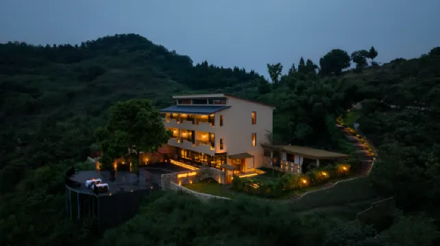 自在山裡·養生療癒民宿（龍泉山風景區店）