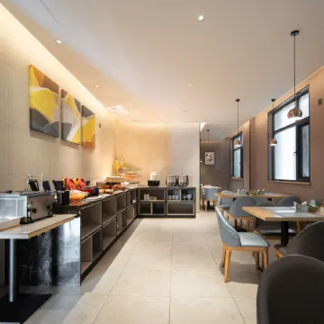 Homeinn · neo (Zhenping Aerospace Avenue)