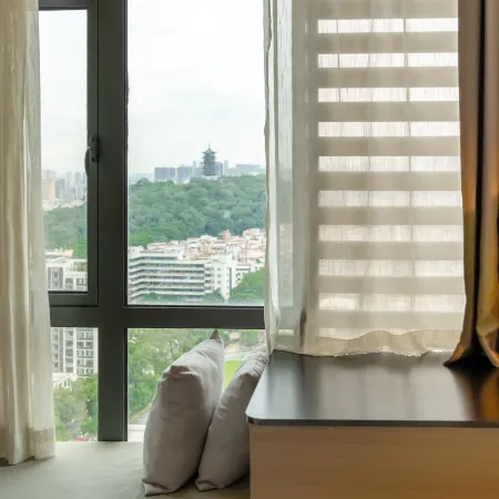 CityFront Horizon Hotel