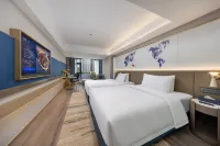 Kyriad Hotel (Lincang Washan Fengcheng Branch)