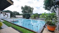 Lembah Gunung Kujang by ARBA - Pools