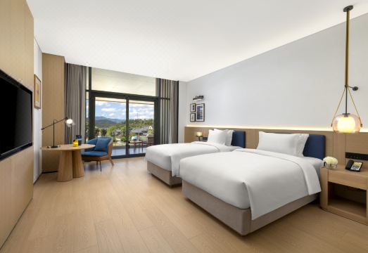 Wugong Mountain voco Hotel Hotel Overview