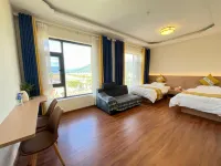 Eryuan Xiyue Chinese Inn Homestay - vue sur la montagne