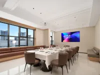 楓聖·星際飯店（義烏全球數貿中心國際商貿城店） 江东附近的飯店