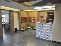 Heyue Hotel (Otog Front Banner Shanghaimiao Town)