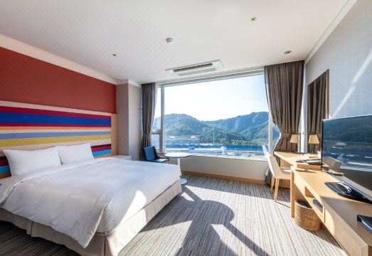 숙소 비교 이미지