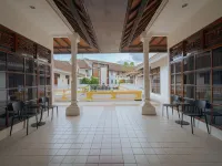 Natasya Kuta Beach Hotel 庫塔廣場（Kuta Square）附近的飯店