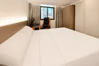 Bense GAME Apartment (Puxi Wanda Plaza Passenger Transport Center Station) - อีสปอร์ต