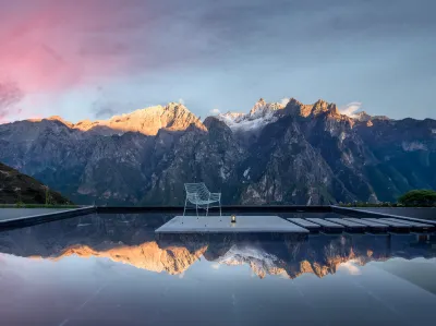 Upper trekking route·Cloud  Way·Snowy mountain view homestay Hotels in Tiger Leaping Gorge