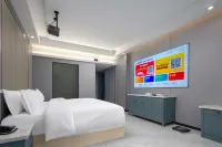 佳美年華電競民宿