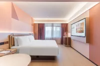 Orange Hotel
