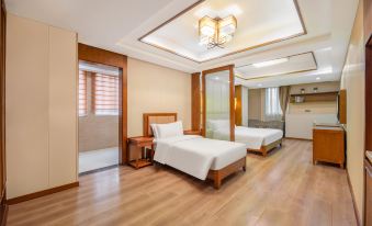 StarwayHotel(Xi'an University & Bianjia Village Branch)