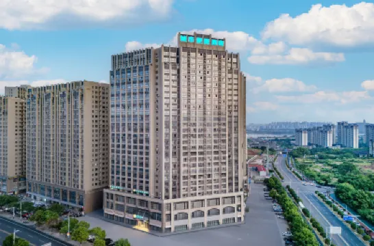 城市便捷酒店（吉安火車站井岡山大學店） 鄰近井岡山大學的酒店