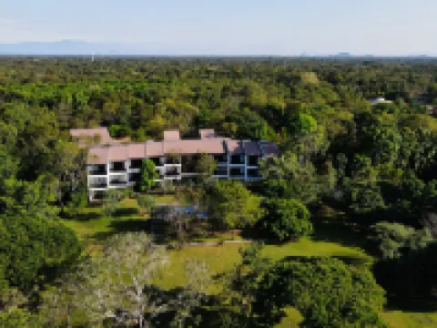 羅望子湖格蘭德酒店 莫訥勒格勒區酒店