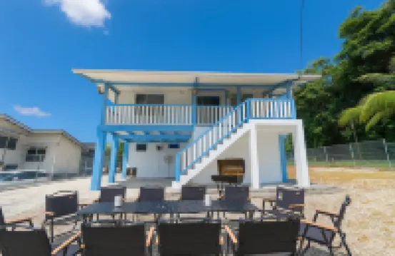 Whitewood Heritagen Villa JB 3BR 14pax Hotels in Stulang Baru