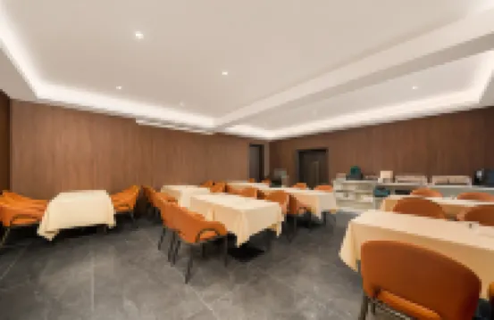 Mobosi Hotel (Harbin Central Avenue Saint Sophia Cathedral)