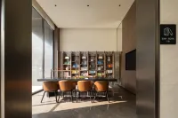 qionghaizhanaihuadongluyaduojiudian - Gym