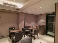 Homeinn Plus Hotel (Chengde Mountain Resort) - فطور