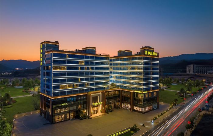Shaoguan Xinfeng Yazhi Hotel