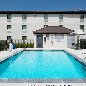 Spark by Hilton Dallas Medical District Love Field Отели рядом с Аэропорт Лав-Филд