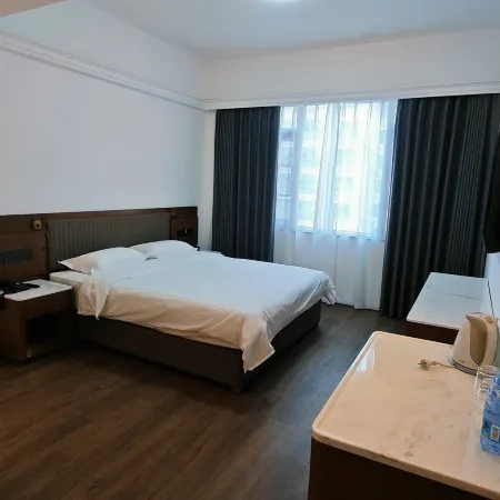 Minqing Qiyuan Hotel