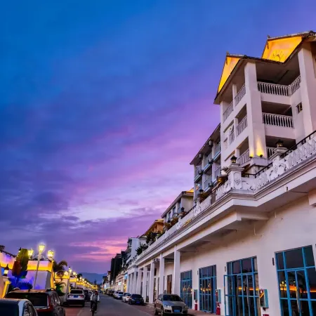 Yunzhu Hotel (Xishuangbanna Menghai)