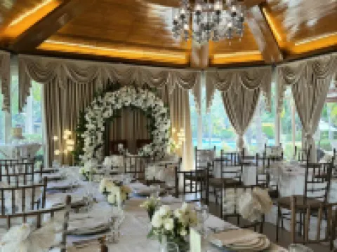Batangas Country Club Hotels in Batangas