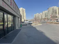 克拉瑪依千百度金絲玉大飯店 - 停車場