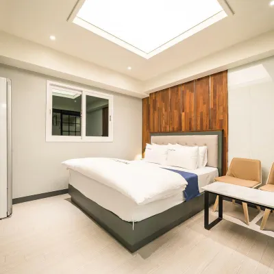 HOTEL CENTUM Các khách sạn gần Ga Seodaegu
