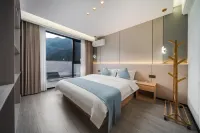 銳陽·SunnyRay民宿（三清山港首索道店）