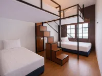 Bugis Social-Newly Renovated Hotels in Сінгапур